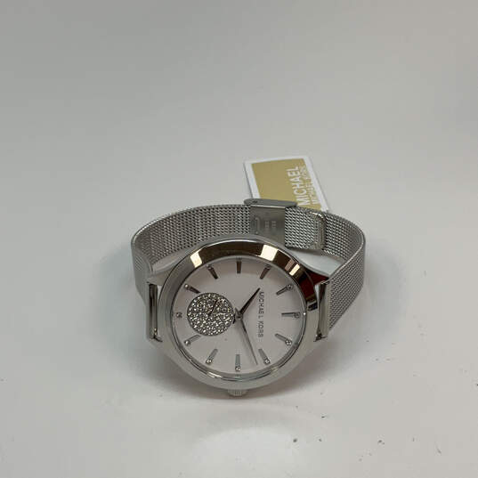 Designer Michael Kors MK-3919 Silver-Tone White Dial Analog Wristwatch image number 3