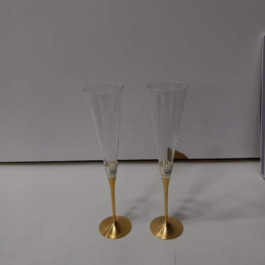 2 Vera Wang Wedgwood with Love Toasting Flutes image number 3