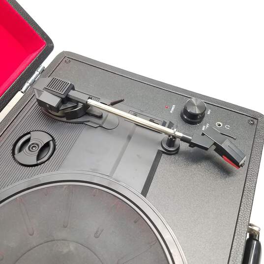 Crosley Suitcase Record Player image number 3