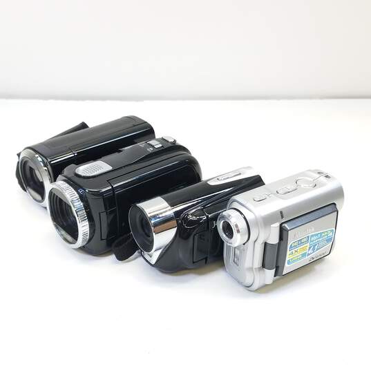 Assorted Compact Camcorder Lot of 4 image number 1