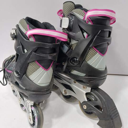 The 5th Element Skates Rollerblades Women's Size 9 image number 4