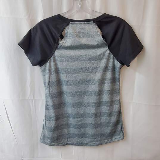 The North Face Gray Activewear Cutout T-Shirt Womens Size S image number 2