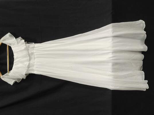 Ever Pretty Women's Sleeveless Laced Bridal Wedding Gown Dress Size 4 image number 2