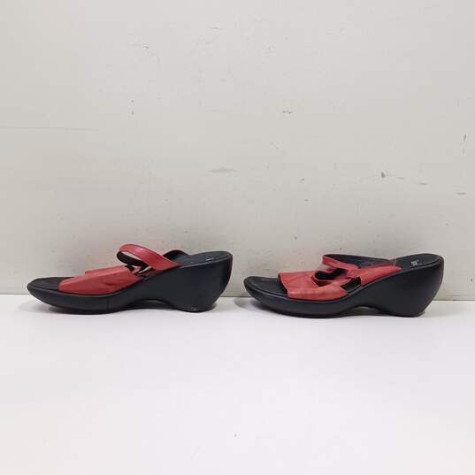 Indigo by Clarks Women's Black & Red Sandals Size 9 image number 3