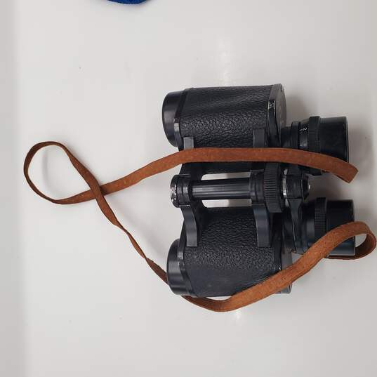 Vintage USCO 6x30 Binoculars w/ Leather Case image number 2