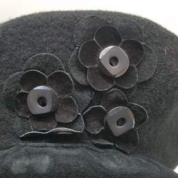 Toucan Collection New York Black Beret Women's Hat alternative image
