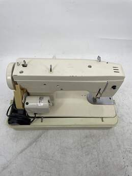 White Household Quilting Sewing Machine With Power Cord E-0507528-A alternative image