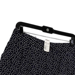 NWT Womens Blue Pin Dot Flat Front Pockets Pull-On Mom Shorts Size 6 alternative image