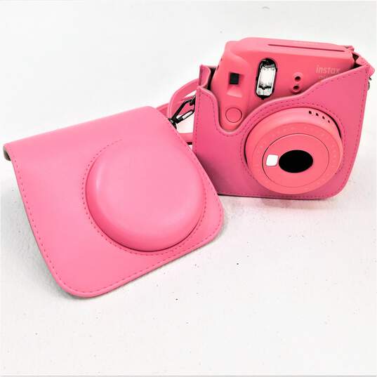 Fujifilm Instax Mini 9 Pink Instant Film Camera w/ Case image number 1