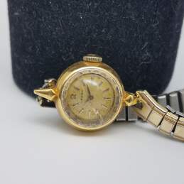 Omega 17mm Vintage 18k Gold Ladies Wristwatch 18g alternative image
