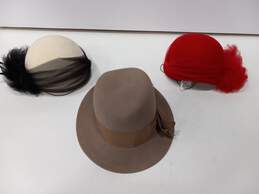 Lot of 3 Assorted Vintage Hats In Carrying Case alternative image