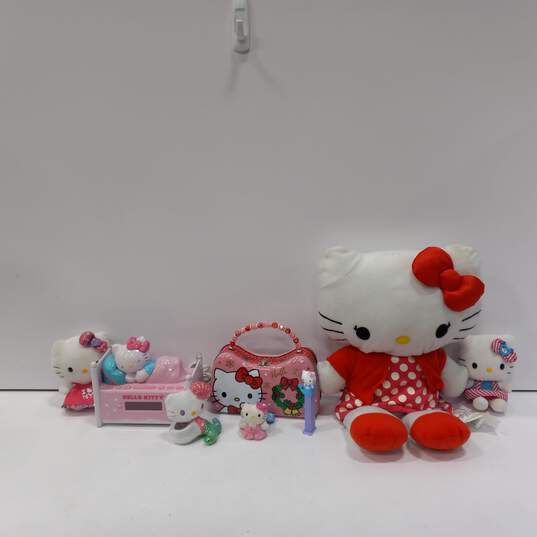 Hello Kitty lot image number 1