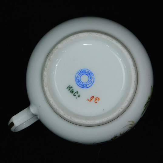 ATQ Late 1800s Haviland Limoges China Floral Teacup & Saucer image number 9
