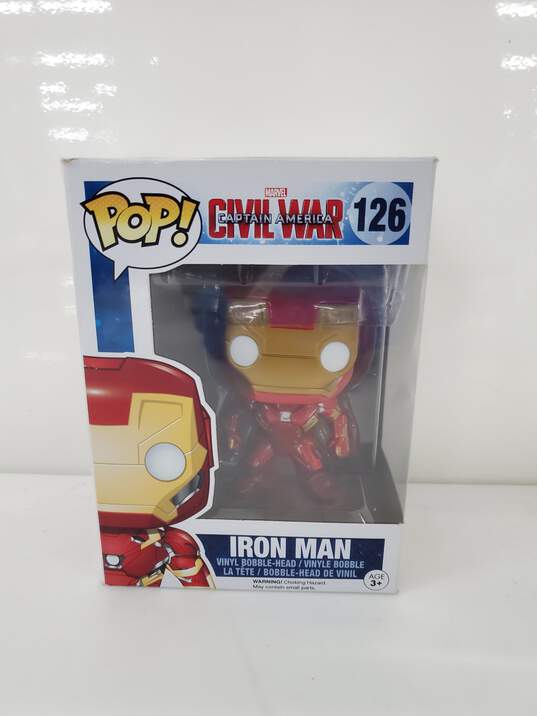 Funko Pop! Marvel Civil War Captain America IRON MAN #126 figurine image number 1