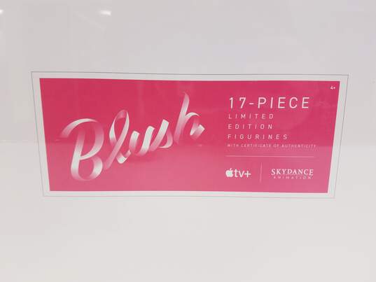 Thinkway Toys Blush 17-Piece Limited Edition Figurines with Certificate of Authenticity image number 6