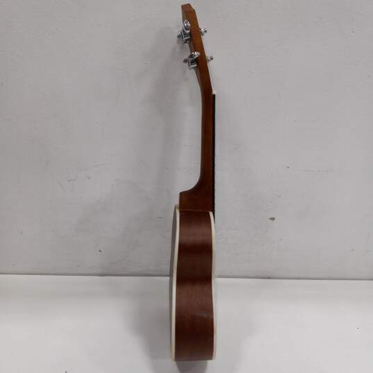 Glarry Brown Acoustic 4-String Ukulele Model UK203 image number 3