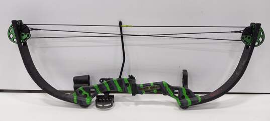 Barnett Compound Bow image number 2
