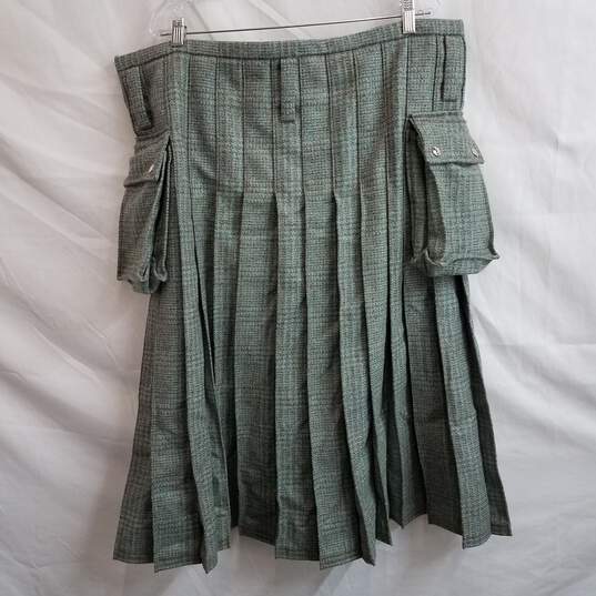 Green and gray plaid wool long kilt 42 x 31.5 image number 1