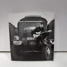 Lennon Legend An Illustrated Life of John Lennon Book/Audio CD Set alternative image