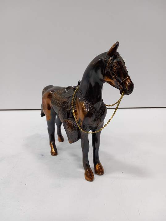 Metal Equestrian Horse Statute image number 1