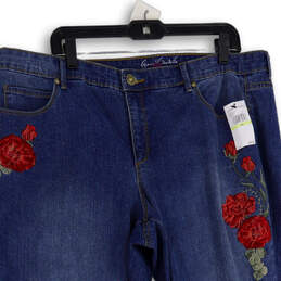 NWT Womens Blue Embroidered Flower Denim Medium Wash Cropped Jeans Size 18W alternative image