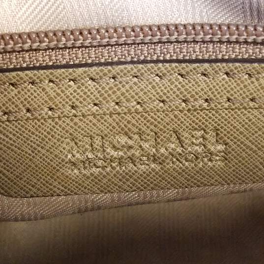 Michael Michael Kors Taupe Leather Shoulder Bag image number 4