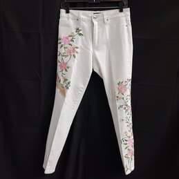 Nanette Lepor Women's Floral Embroidered White Jeans Size 8
