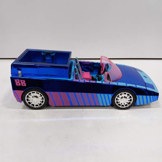 L.O.L. Surprise! Dance Machine Convertible Car with Pool & Dance Floor image number 4