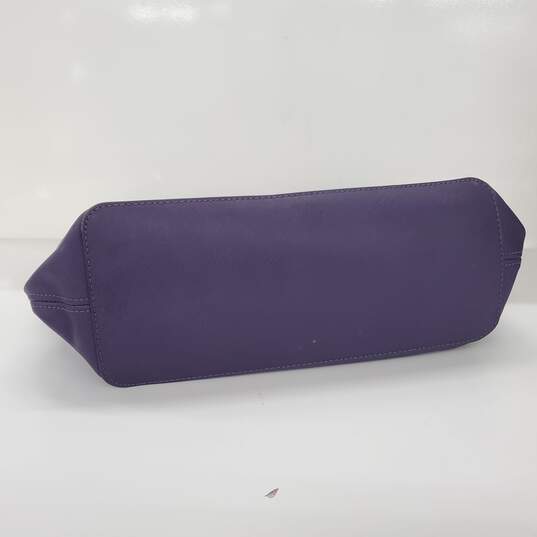 Michael Kors Large Purple Saffiano Leather Tote Handbag image number 4