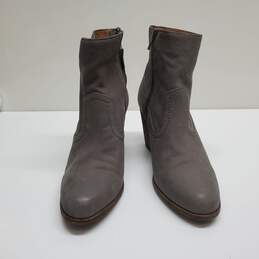 Frye Womens Gray Nubuck Leather Ankle Boots Heels Sz US 9 alternative image