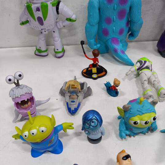 Lot of Assorted Disney Pixar Toys & Figures image number 3