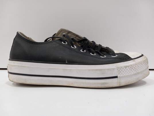 Converse Chuck Taylors Women's Leather Black Shoes Size 9 image number 2