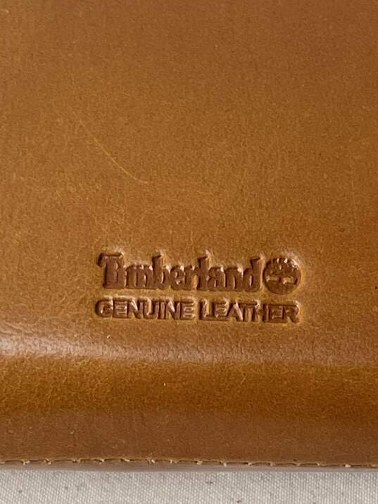 Timberland Womens Tan Wallet w/Phone Holder and Crossbody Strap image number 4