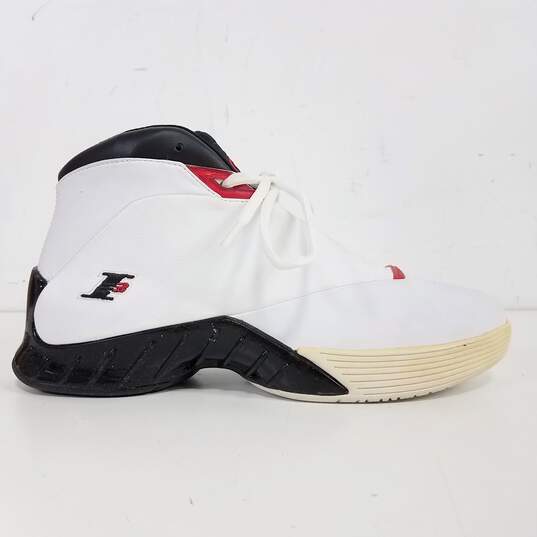 Reebok I3 Playoff II Basketball Shoes Men's Size 7 image number 1