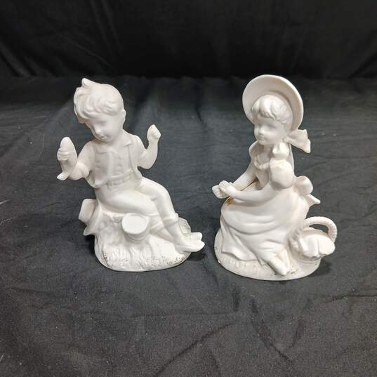 2Lefton  Boy and Girl Figurines image number 1
