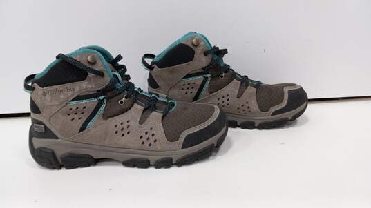 Columbia Women's Isoterra Mid Outdry Hiking Shoes Size 8 image number 2
