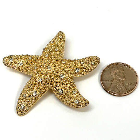 Designer Swarovski Gold-Tone Rhinestone Fashionable Starfish Brooch Pin image number 4