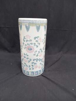 VINTAGE CHINESE PORCELAIN UMBRELLA STAND HAND PAINTED alternative image