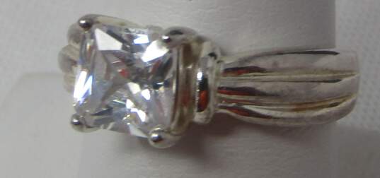 Sterling Silver Fashion Ring image number 1