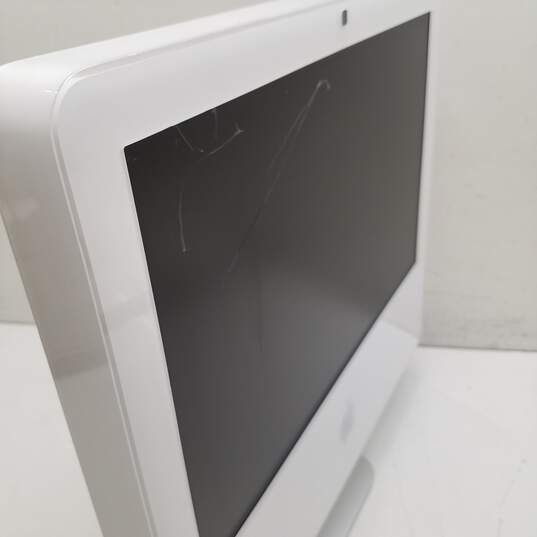 Apple iMac 17in (A1208) - UNTESTED - image number 2