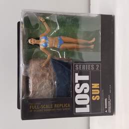 McFarlane Toys Lost Series 2 'Sun and Mr.Eko' Figure Bundle of 2 alternative image