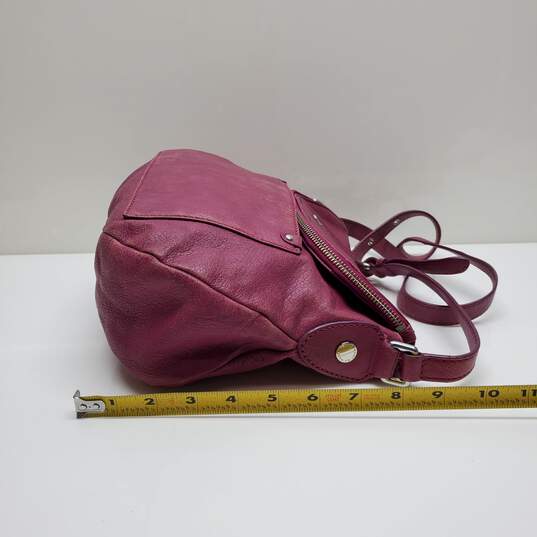 Marc By Marc Jacobs Classic Natasha Magenta Leather Crossbody Bag image number 4