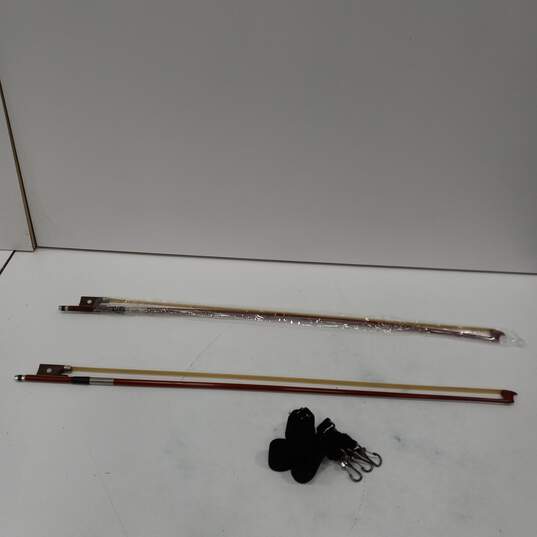 Vintage 4 String Wooden Violin w/Case and Bow image number 2