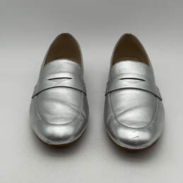 Womens Go To Pearson W21631 Silver Almond Toe Slip-On Loafer Flats Size 9 B