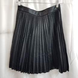 Club Monaco Black Faux Leather Pleated Distressed Skirt Size 0 alternative image
