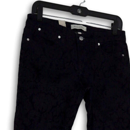 Womens Blue Denim Dark Wash Pockets Regular Fit Skinny Leg Jeans Size 28 image number 3