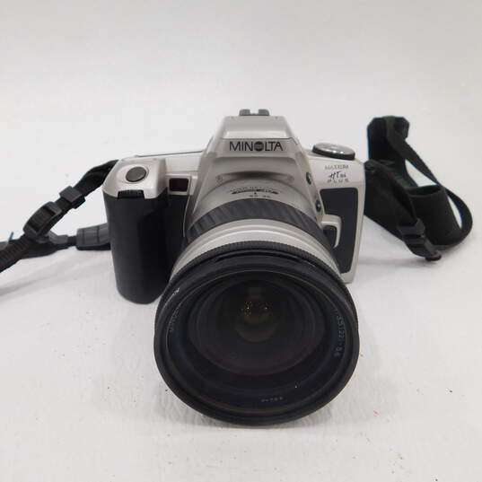 Minolta Maxxum HTsi Plus SLR 35mm Film Camera w/ 28-80mm AF Zoom Lens image number 3