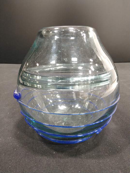 Round Glass Vase by G. Lee 2005 image number 2