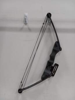 Browning Youth Black & Gray Compound Bow FOX I LV3A alternative image