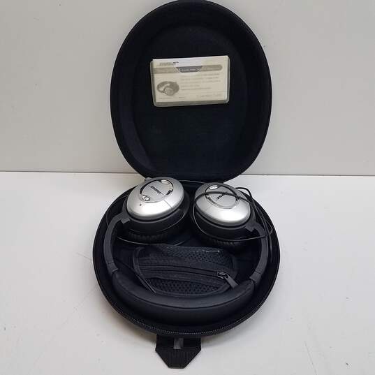 Bose Quiet Comfort 15 Wired Over-Ear Headset with Case image number 3